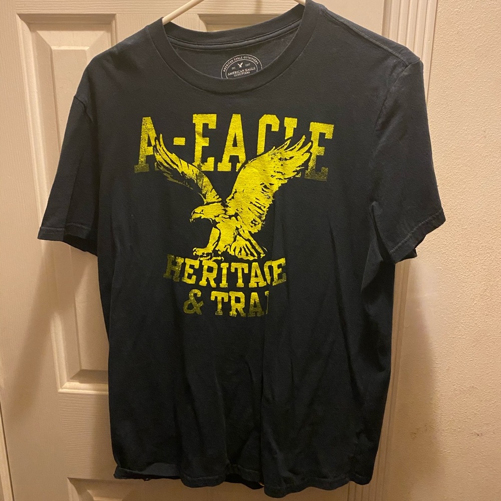American Eagle Graphic Tee